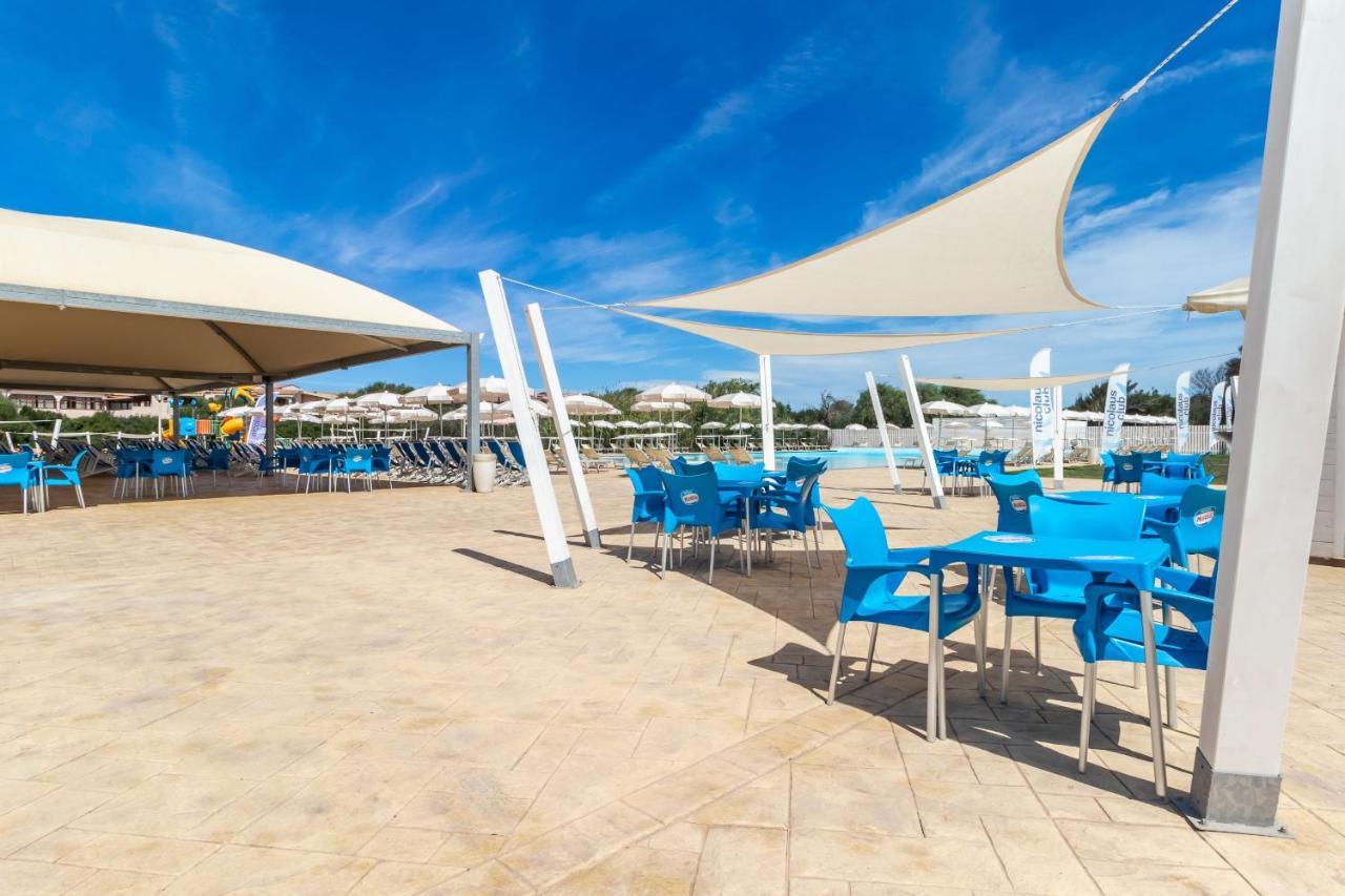 באדזי Hotel Club Baia Delle Mimose מראה חיצוני תמונה