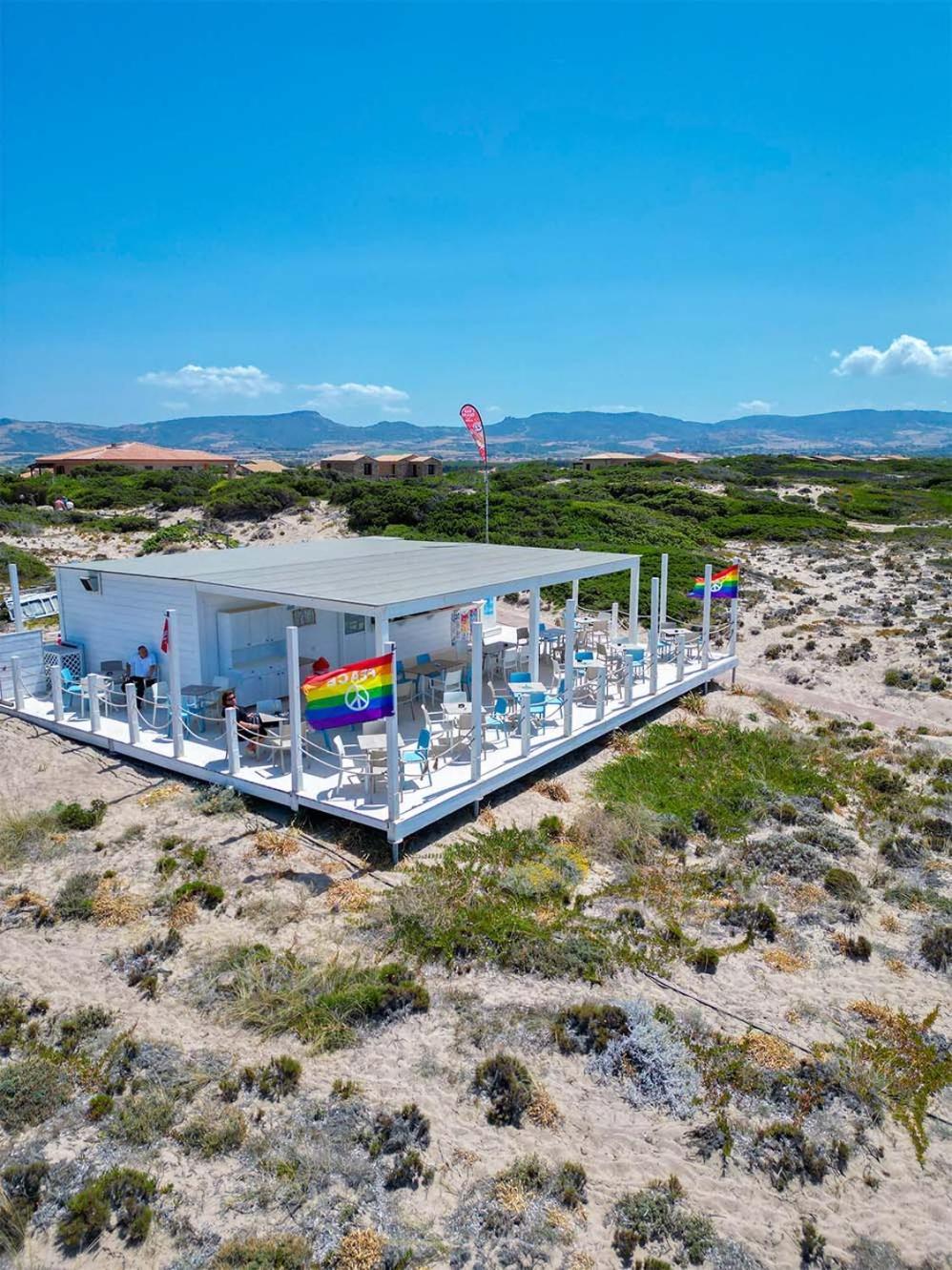 באדזי Mimose Beach Village מראה חיצוני תמונה