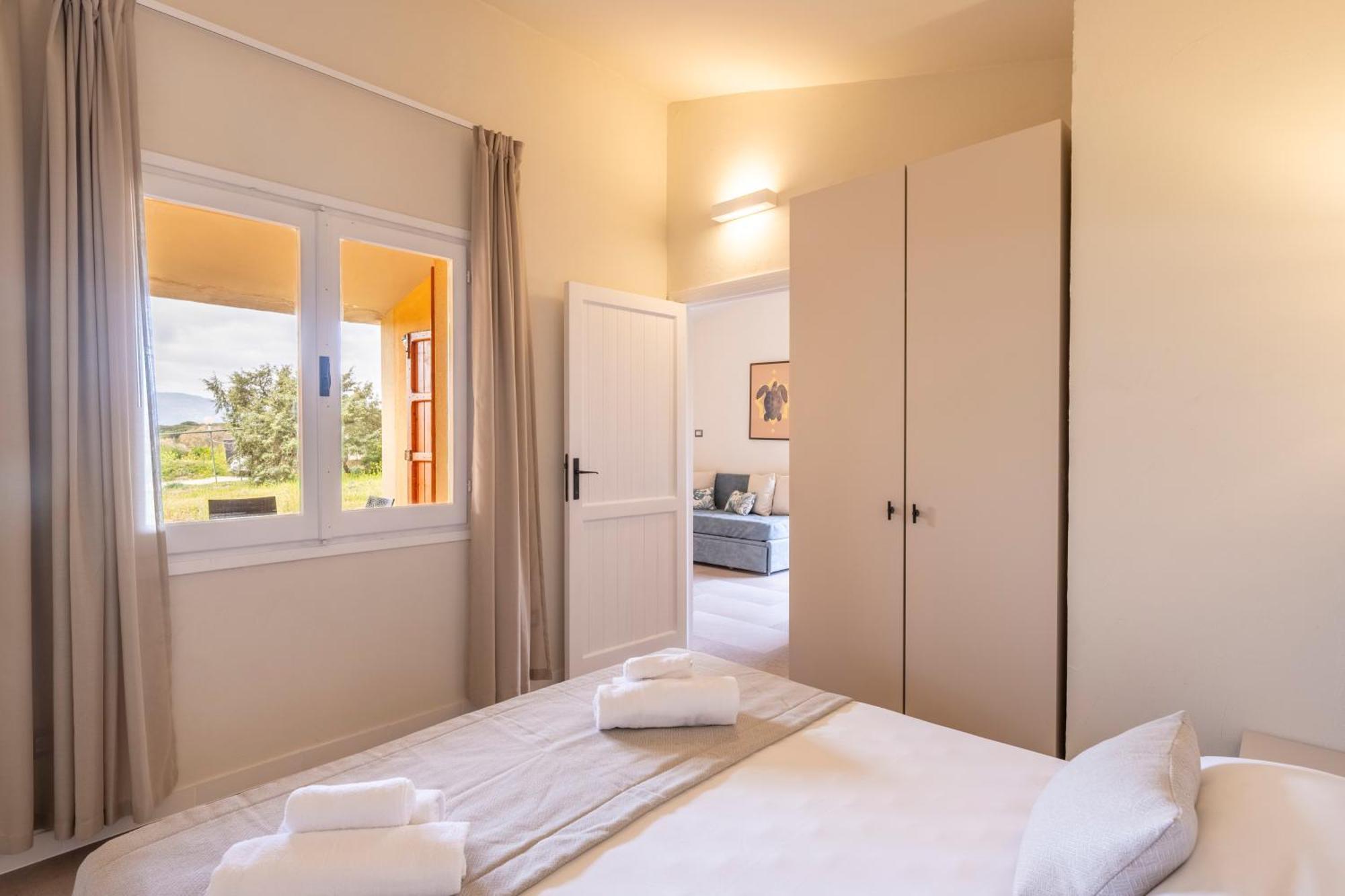 באדזי Mimose Beach Village מראה חיצוני תמונה
